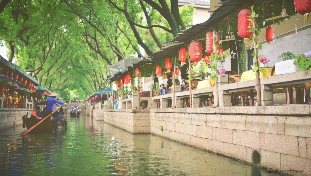 女朋友工作忙，不能回家，如何安慰？